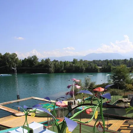 Confortable Avec Terrasse, Ideal Pour 6 Personnes - Api-1-52-1520