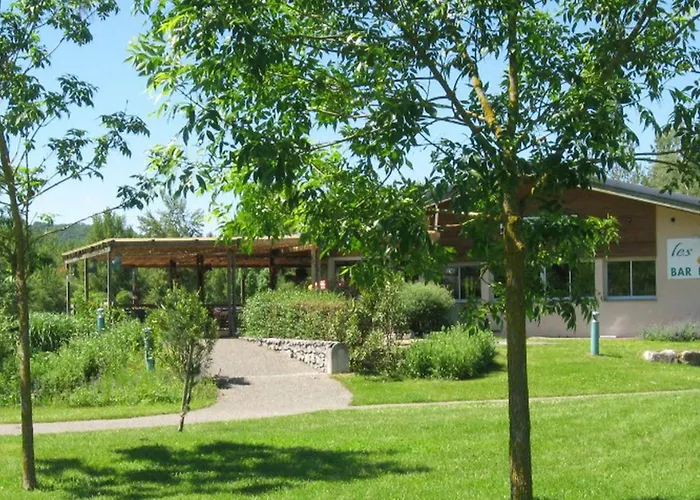 Confortable Avec Terrasse, Ideal Pour 6 Personnes - Api-1-52-1520 * Baudreix