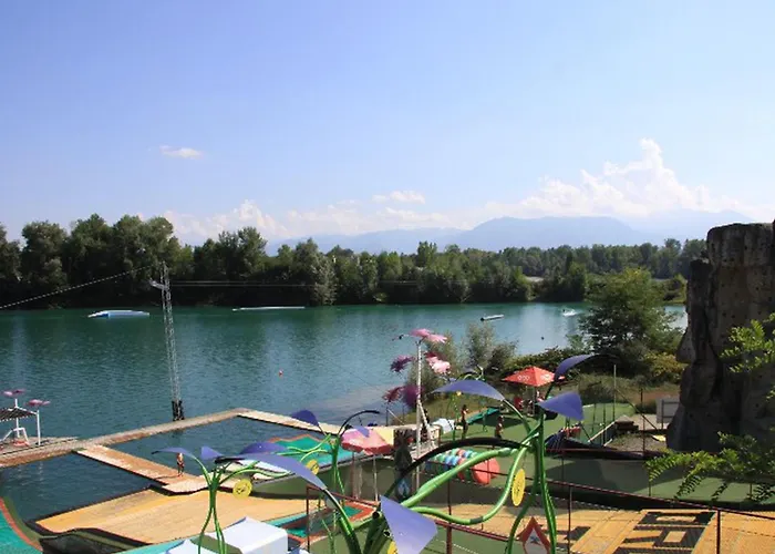 Confortable Avec Terrasse, Ideal Pour 6 Personnes - Api-1-52-1520